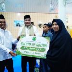 ramadan_penuh_berkah_wak_toha_salurkan_berbagai_ba